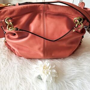 COACH PEACH COLORED SHOULDER BAG🌺